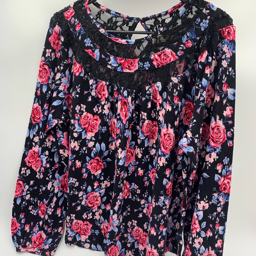 No boundaries women’s blouse